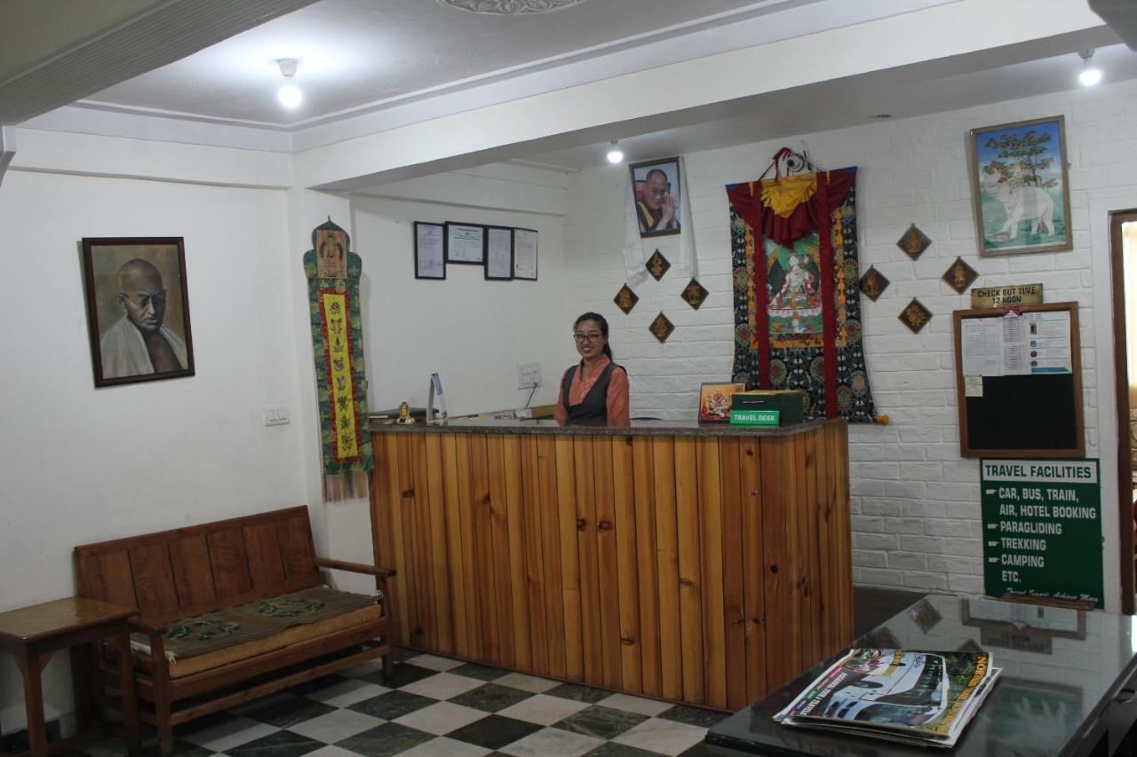 Pema Thang Hotel Kangra Bagian luar foto