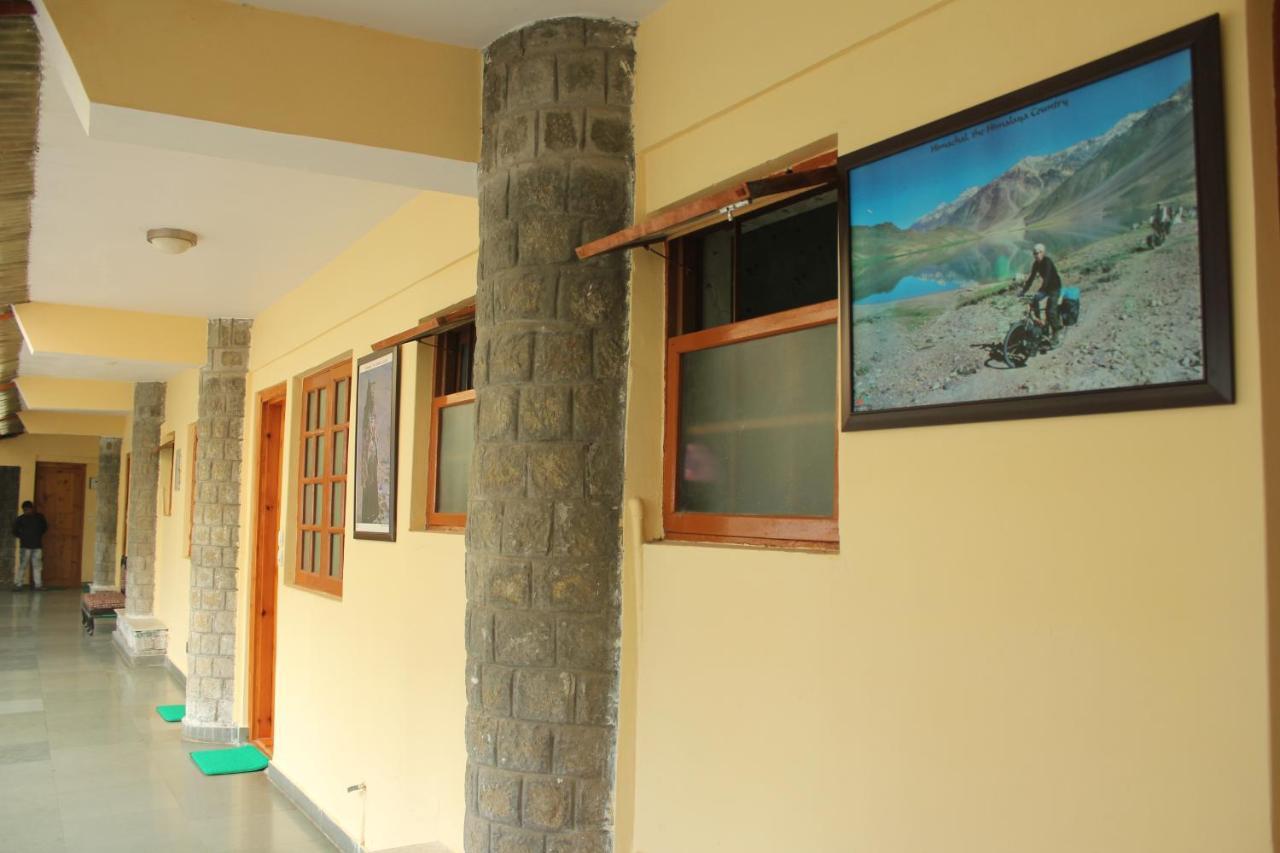Pema Thang Hotel Kangra Bagian luar foto