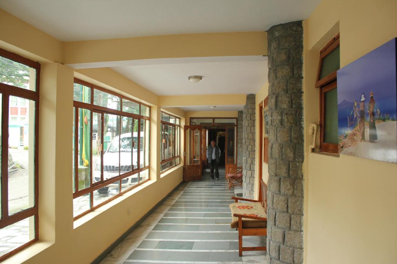 Pema Thang Hotel Kangra Bagian luar foto